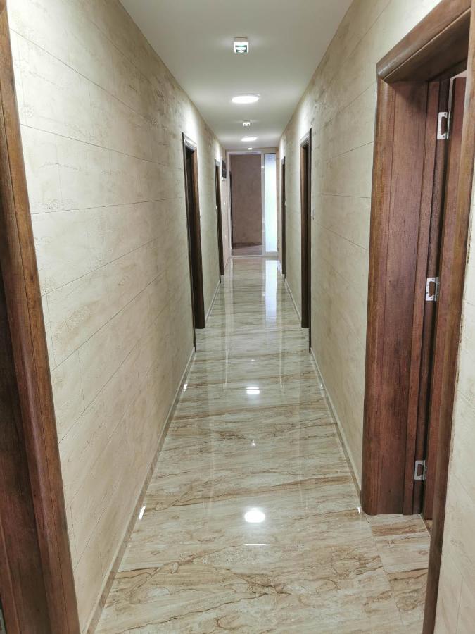 Sobe I Apartmani Casa Mia Pecinci Εξωτερικό φωτογραφία