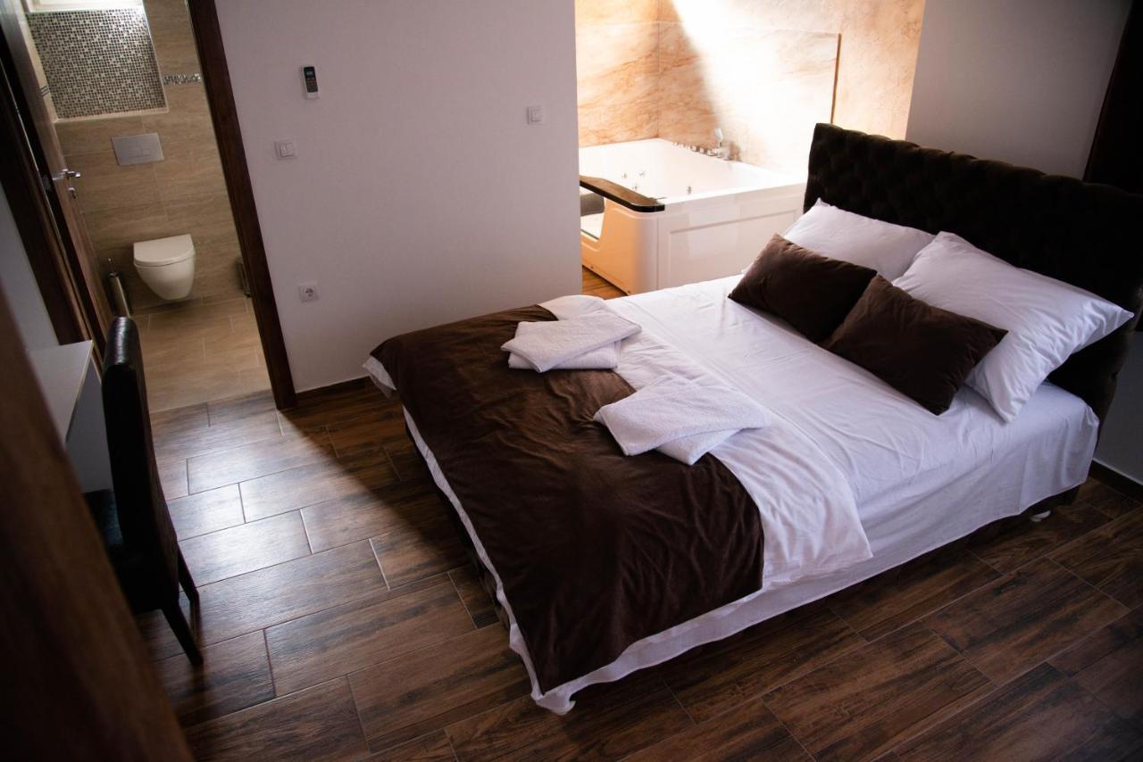 Sobe I Apartmani Casa Mia Pecinci Εξωτερικό φωτογραφία
